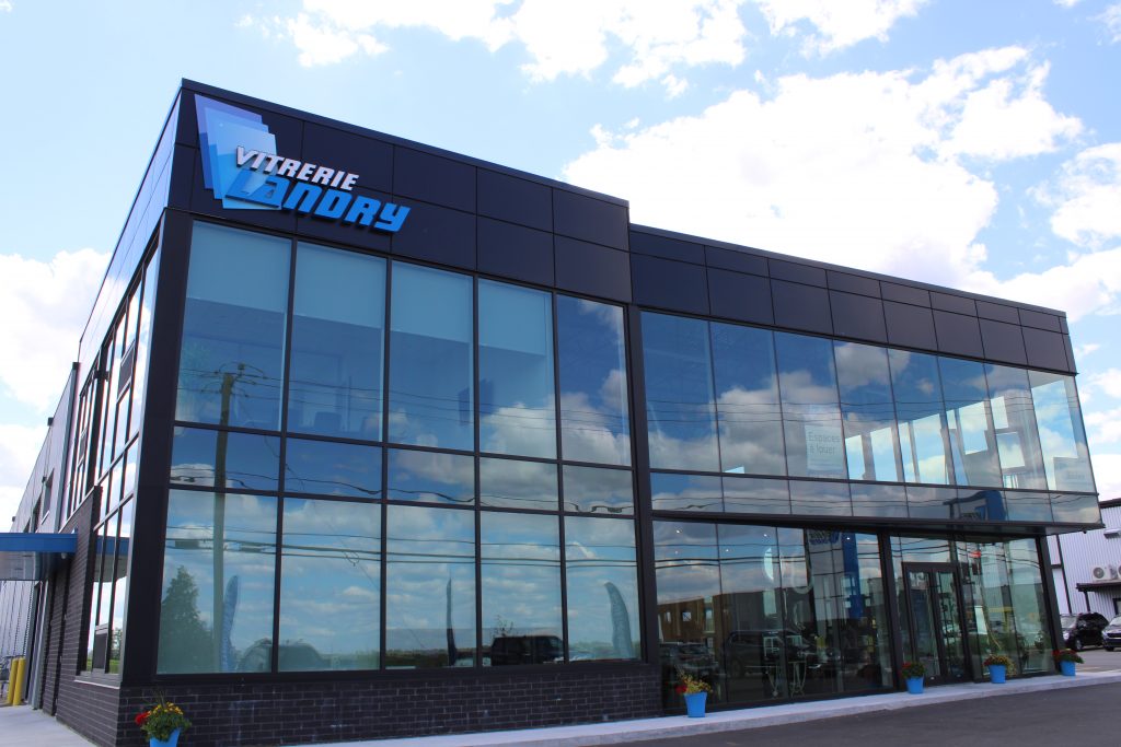 Vitrerie Landry - Experts en Vitrerie Commerciale et Résidentielle