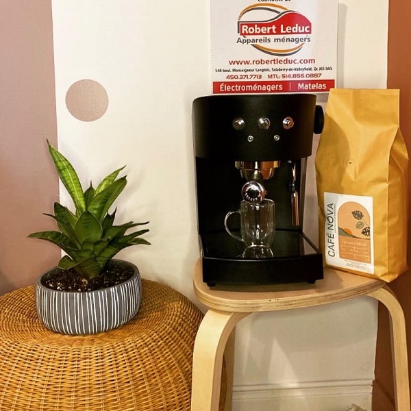 Concours GAGNEZ UNE MACHINE ESPRESSO ASCASO ET 1K DE CAFÉ!