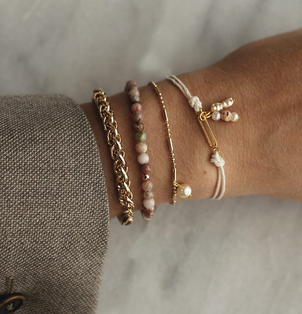 Concours Gagnez un ensemble de bracelets style minimaliste offert par Luna Grace!