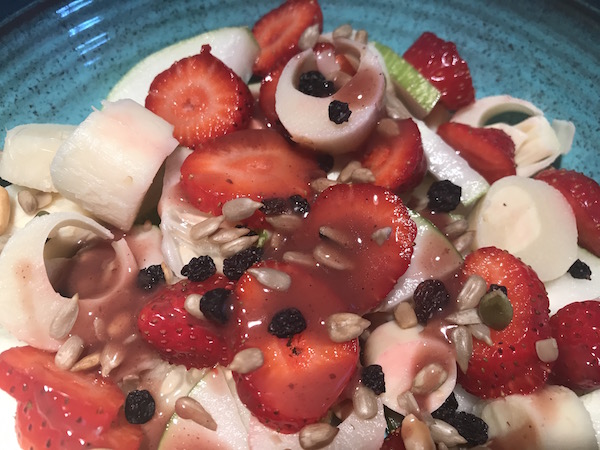 Salade Coeur de Palmier, Fraises et Graines de Tournesol 4