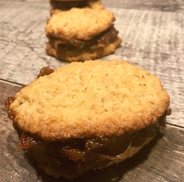 Biscuit à L'avoine Garni de Dattes 4