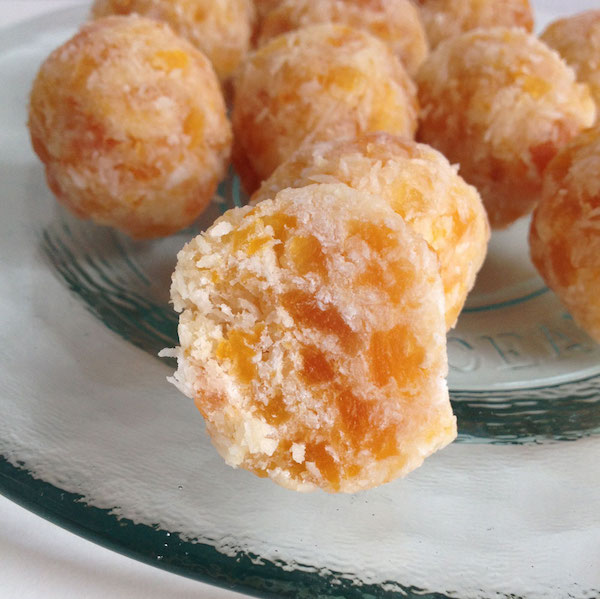 Boules D’abricot à la Noix de Coco 1