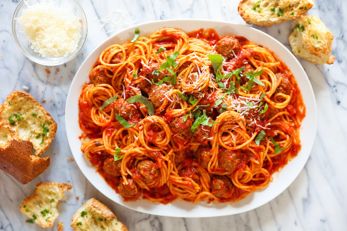 Spaghetti aux boulettes de boeuf : recette facile et rapide Un jour, une  recette