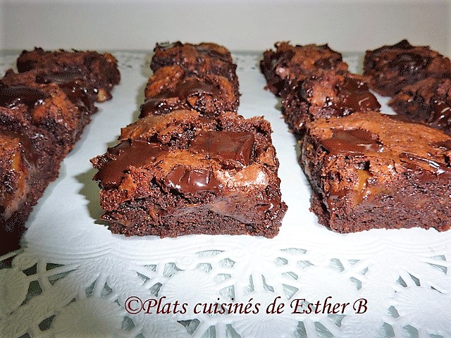 Brownies au Caramel et aux Pacanes 