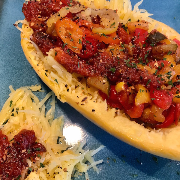 Courgette Spaghetti avec Légumes et Sauce Végé 6