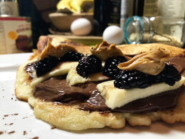 Crêpes Chocolat Beurre d'arachide et Fruits 1