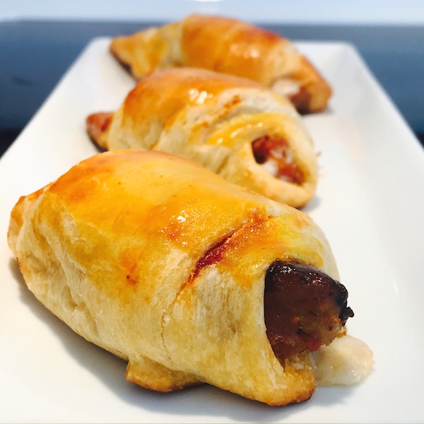 Croissants Saucisses Piquantes Style Pizza 2