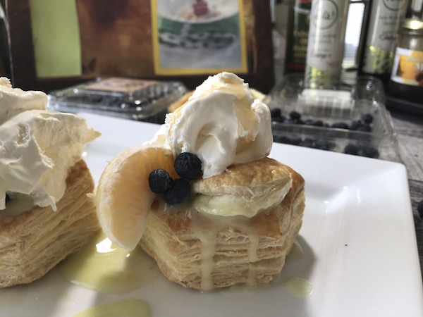 Feuilleté Citron-Lime Fruits et Crème Fouettée 7