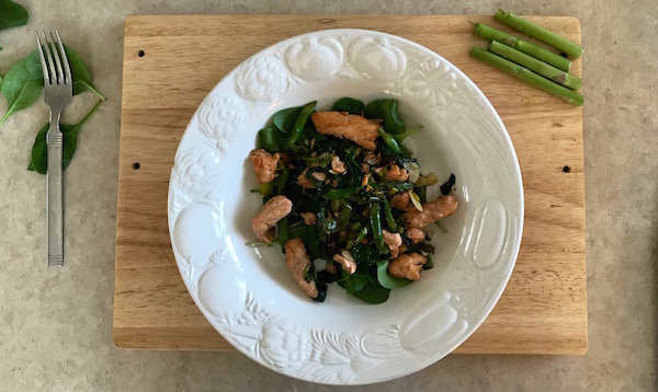 Filet de Saumon sur Lit de Légumes Verts 3