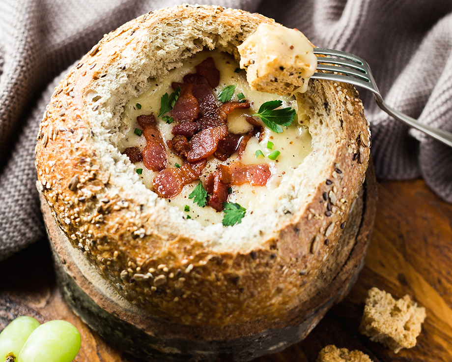 Recette Fondue au Fromage dans un Bol de Pain Circulaire en ligne