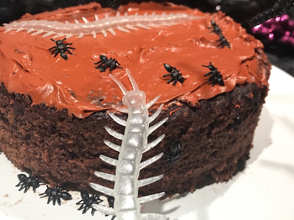 Gâteau au Chocolat, Glaçage Orange pour L'halloween 5