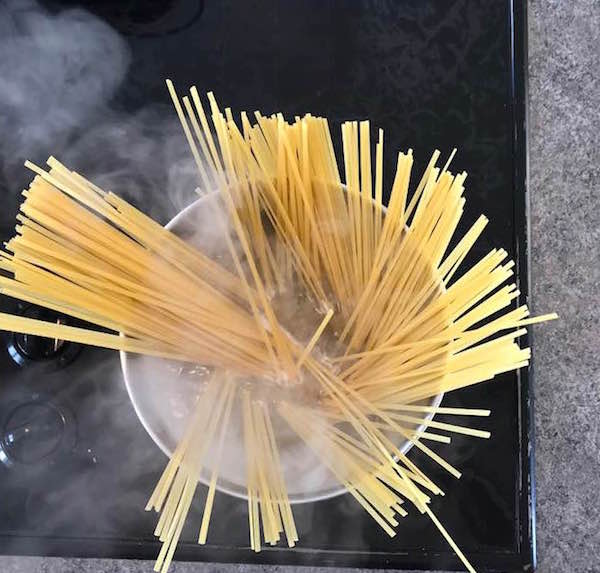 Linguines à L'ail et Fines Herbes 1