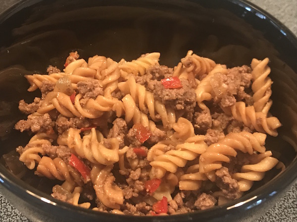 Macaroni à La Viande et Sauce Soya 1