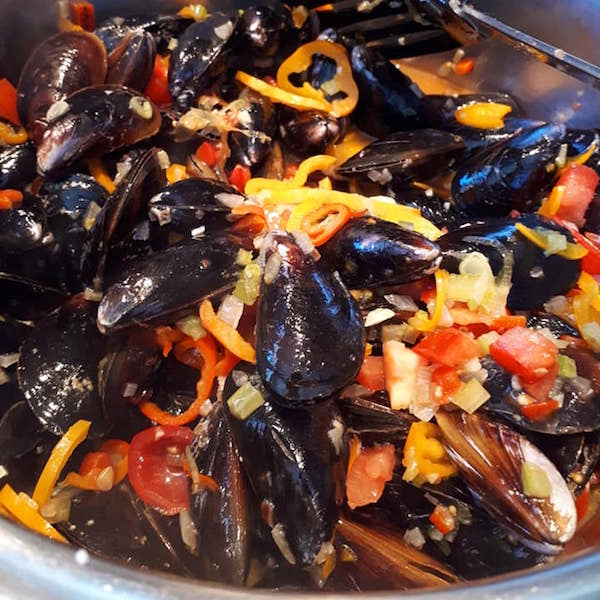 Moules Tomates et Piments à ma Façon! 2