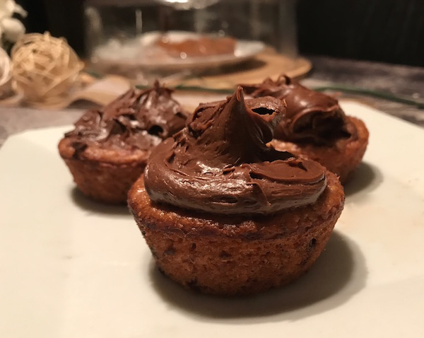  Muffins Chocolat, Canneberges, Framboises et Glaçage Chocolat 4