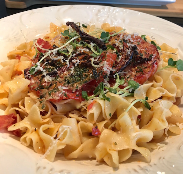 Nouilles aux Oeufs, Chorizo et Tomates 3