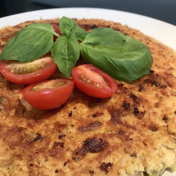 Omelette Champignons Oignons et Fromage 3