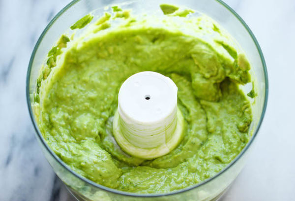 Pâtes Savoureuses à la Sauce Avocat en Moins de 20 Minutes 2