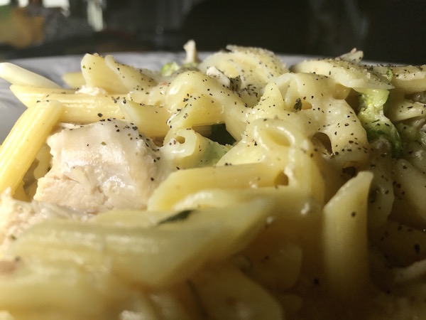 Pennes Sauce Carbonara Poulet et Brocoli 6
