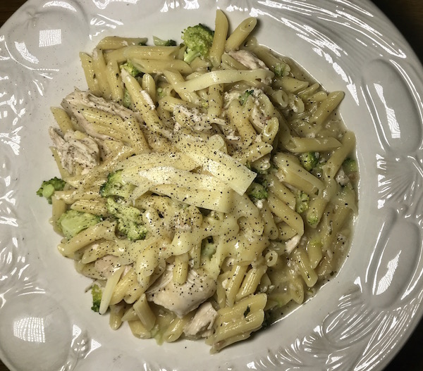 Pennes Sauce Carbonara Poulet et Brocoli 7
