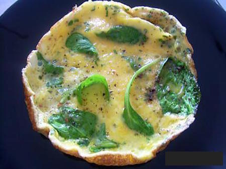 Petite Omelette aux Pousses D'épinards 1 Petite Omelette aux Pousses D'épinards 1