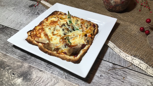 Pizza Légumes et Porc sur Croûte Mince 5 