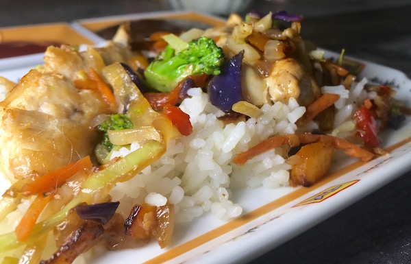 Poitrine de Poulet Marinée, Riz et Légumes 8