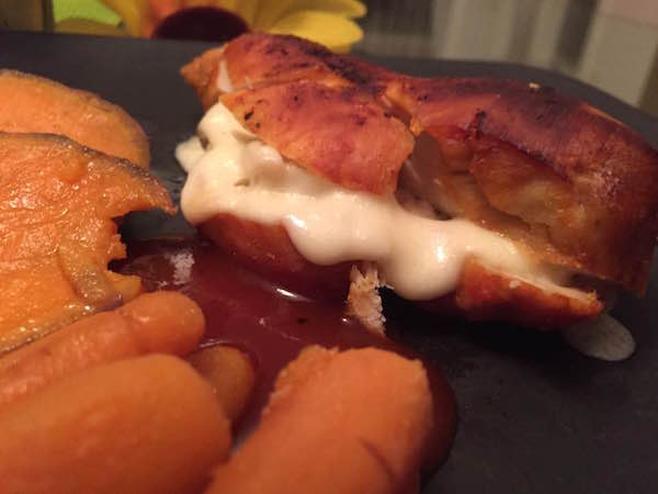 poulet-bbq-farci-au-fromage