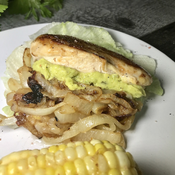 Poulet Farci de Guacamole et D'oignons Caramélisés 9