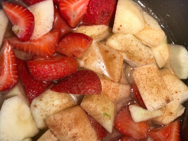 Purée de Pommes et de Fraises