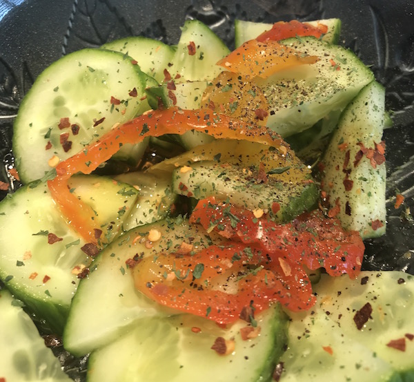 Salade de Concombres et de Poivrons Marinés 4