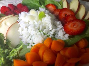  Salade de Riz Santé Légumes et Fruits 4