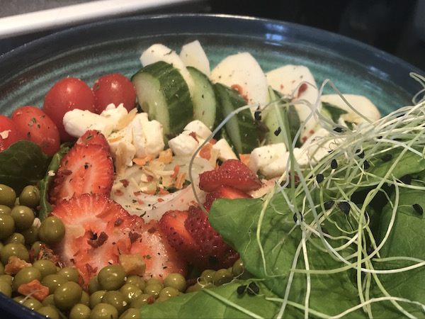 Salade Rafraichissante avec Fruits et Légumes 4
