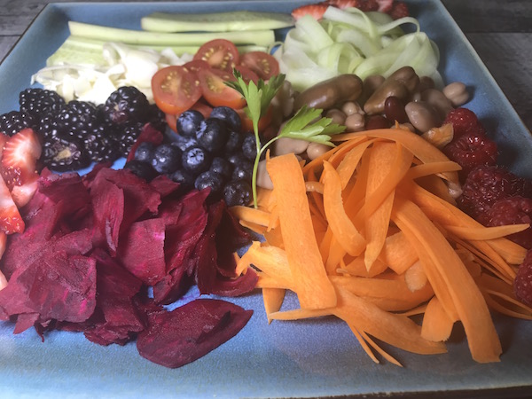 Salade Santé Savoureuse Fruits et Légumes avec Légumineuses 5