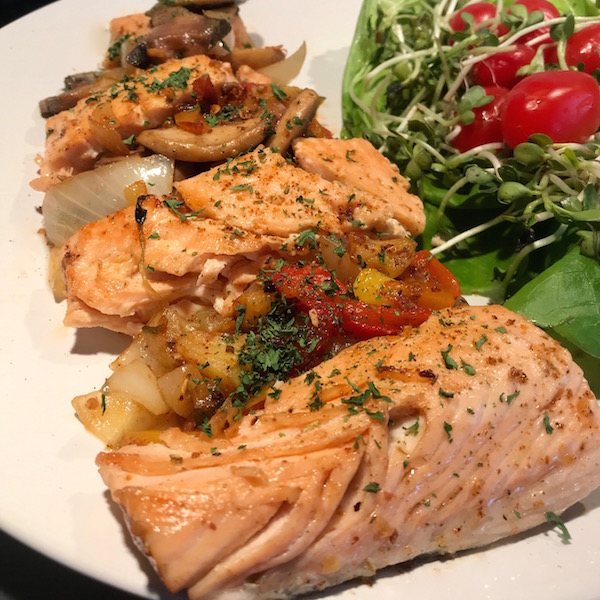 Saumon et Petits Légumes Sautés 2