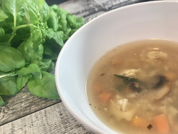 Soupe Asiatique aux Raviolis 2