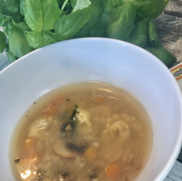 Soupe Asiatique aux Raviolis 3