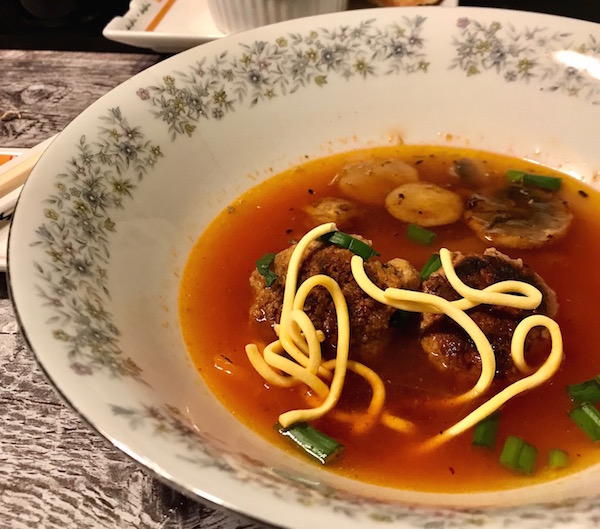 Soupe Asiatique avec Boulettes de Viande 3