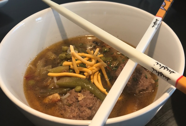 Soupe Asiatique Légumes et Boulettes de Viande 3