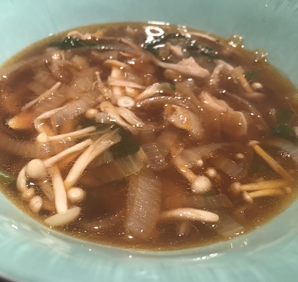 Soupe Asiatique, Poulet et Champignons 3