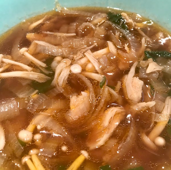 Soupe Asiatique, Poulet et Champignons 6