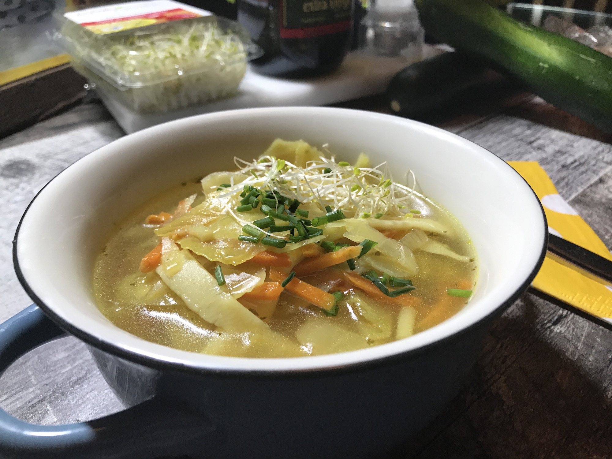 Recette: Soupe aux Choux et Carottes à la Mijoteuse