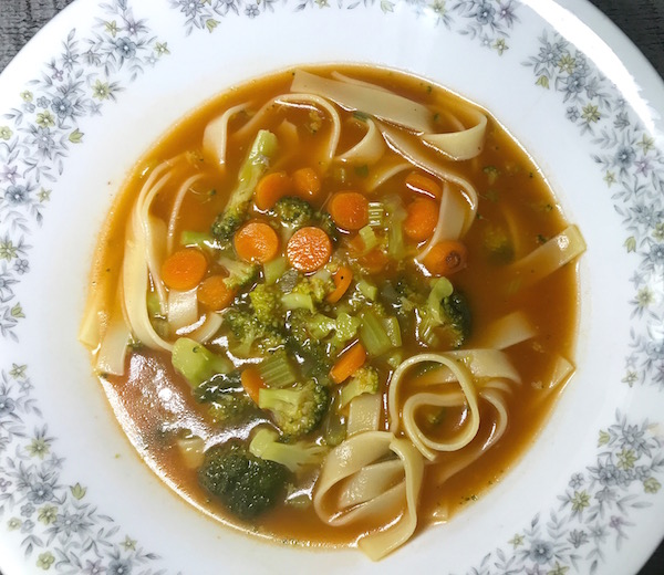Soupe aux Pâtes et Légumes du Jardin 4