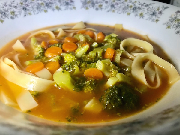 Soupe aux Pâtes et Légumes du Jardin 5