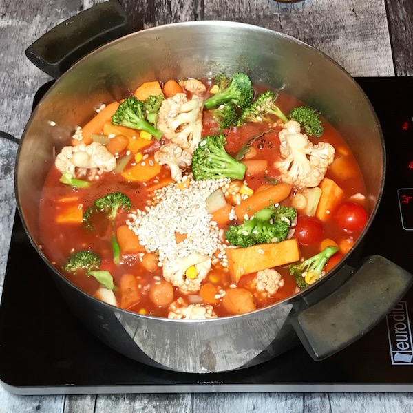 Soupe Légumes et Orge sur la plaque 1