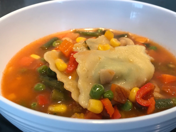 Soupe Légumes, Tomates et Raviolis 2