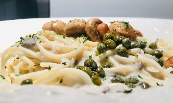 Spaghetti Crème de Champignons, Ail et Câpres 4