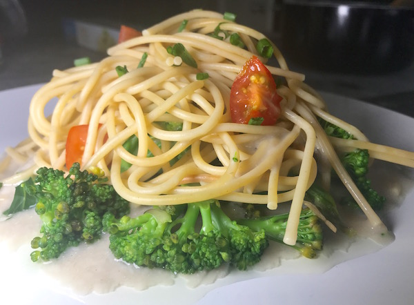 Spaghetti sauce aux Champignons et Brocolis et Tomates 7