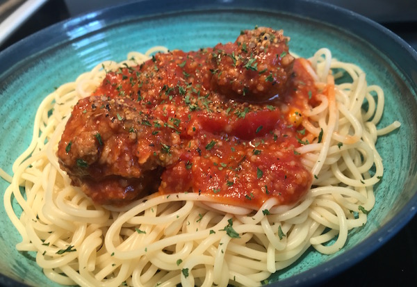 Spaghetti Sauce Tomates et Boulettes Épicées 1