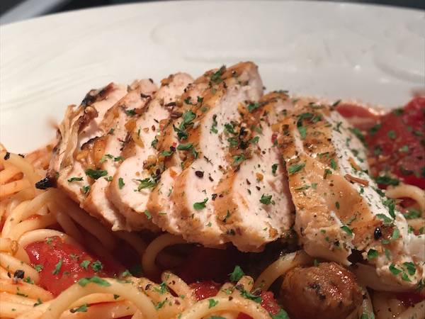 Spaghetti Tomates en Dès et Poulet 7